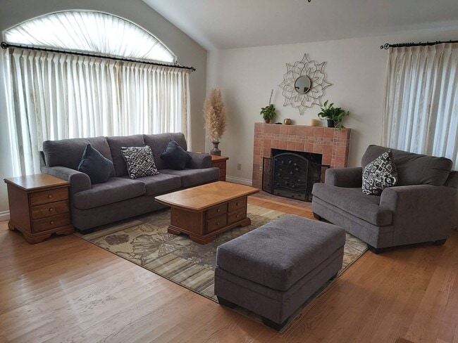 Photo - 413 Camden Rd