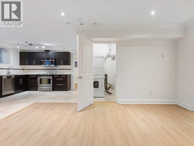 Photo - 4352 Carolyn Dr