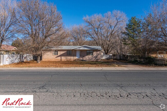 Building Photo - Charming 2 Bedroom Home in Hurricane