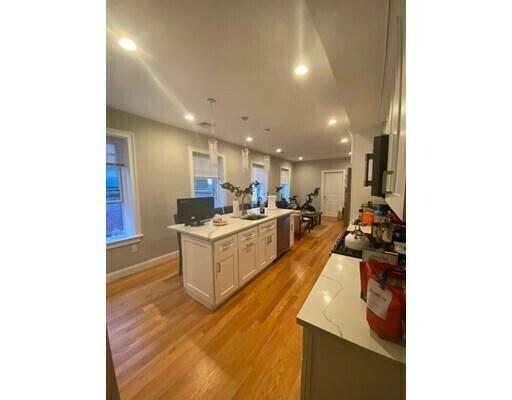 Photo - 419 Hanover St Unidad 5