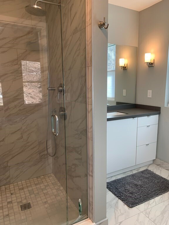 Photo - 33 Walbridge St