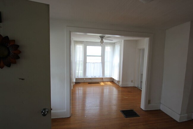 Photo - 3-Plex - Mitchellville Unidad 1