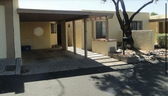 Lovely Foothills Townhouse 2br/2bth $1,400... - Lovely Foothills Townhouse 2br/2bth $1,400...