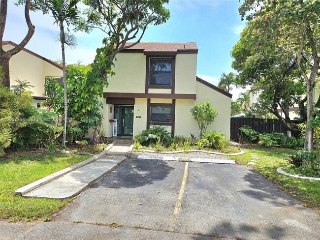 Photo - 540 NW 99th Pl Unidad 540