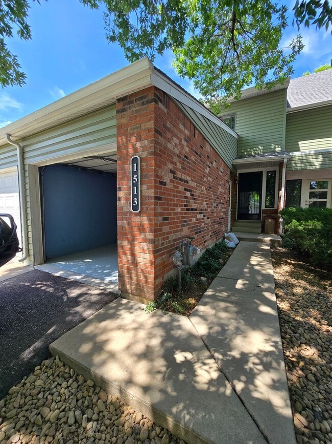 Building Photo - 2 Story Townhome Near Open Space in Lafayette
