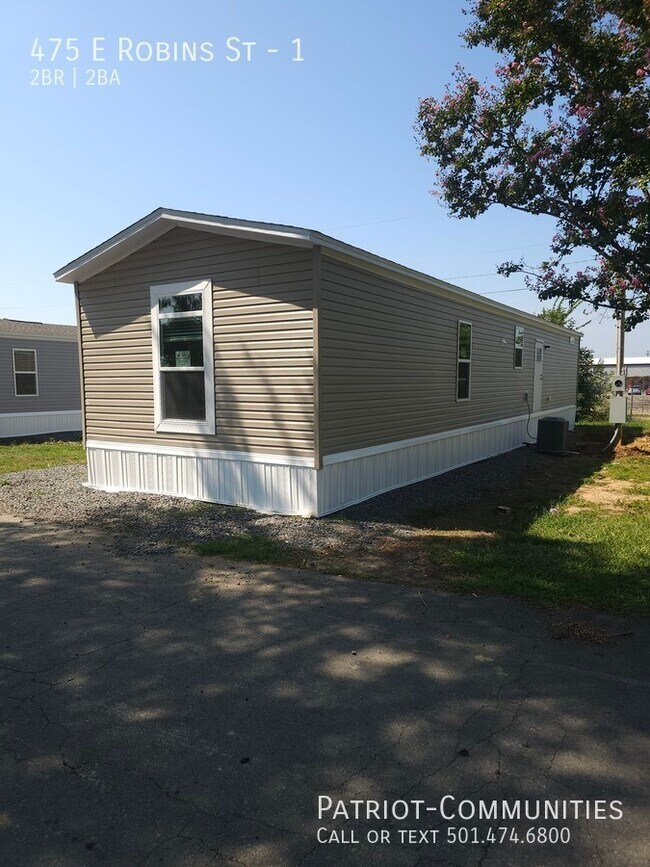 Photo - 475 E Robins St Casa