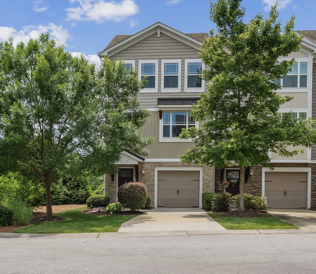 Photo - Spacious 3-Bedroom/3.5 Bathroom End-Unit T...
