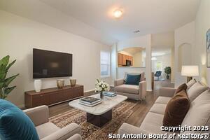 Photo - 10374 Oakwood Crest