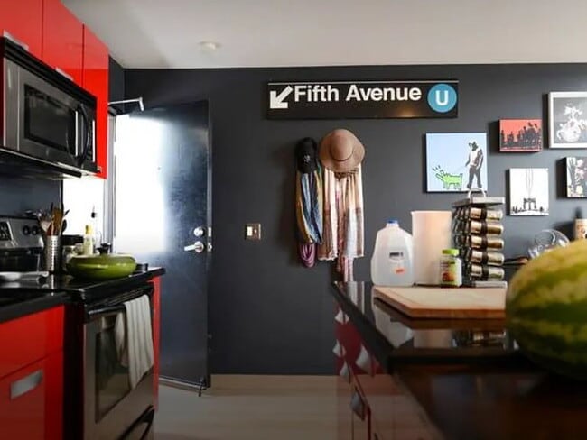Photo - "Chic Urban Retreat: Spacious 1-Bedroom Apartment in the Heart of San Diego – 750 Sq Ft of Comfort!"