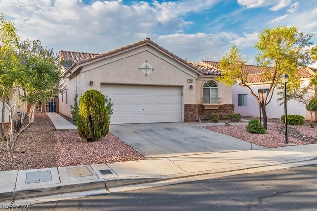 Photo - 4468 Lobero Ave