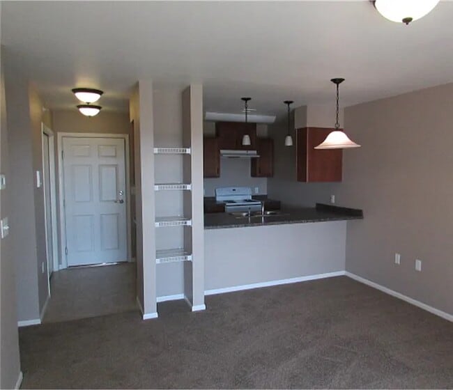 Building Photo - 2821 Ithaca Dr Rental