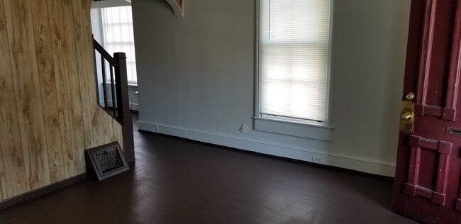 Photo - 316 N Maple Ave