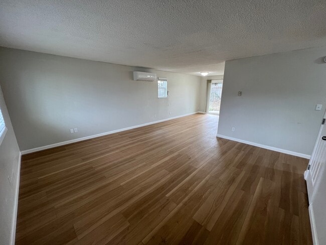 Photo - 3100 Juanipero Way