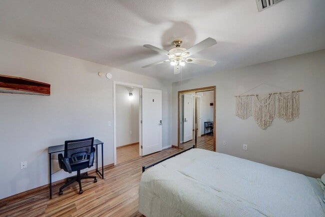 Photo - 5124 W Harmont Dr