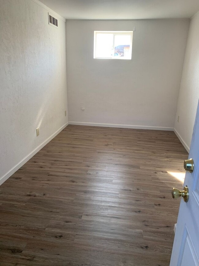 Photo - 615 N Berry Ave