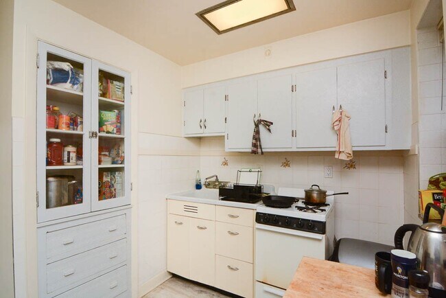 Photo - 2129 N Mozart St Unit M01H