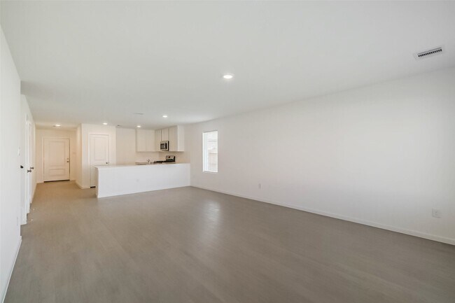 Photo - 6514 Linden Leaf Dr