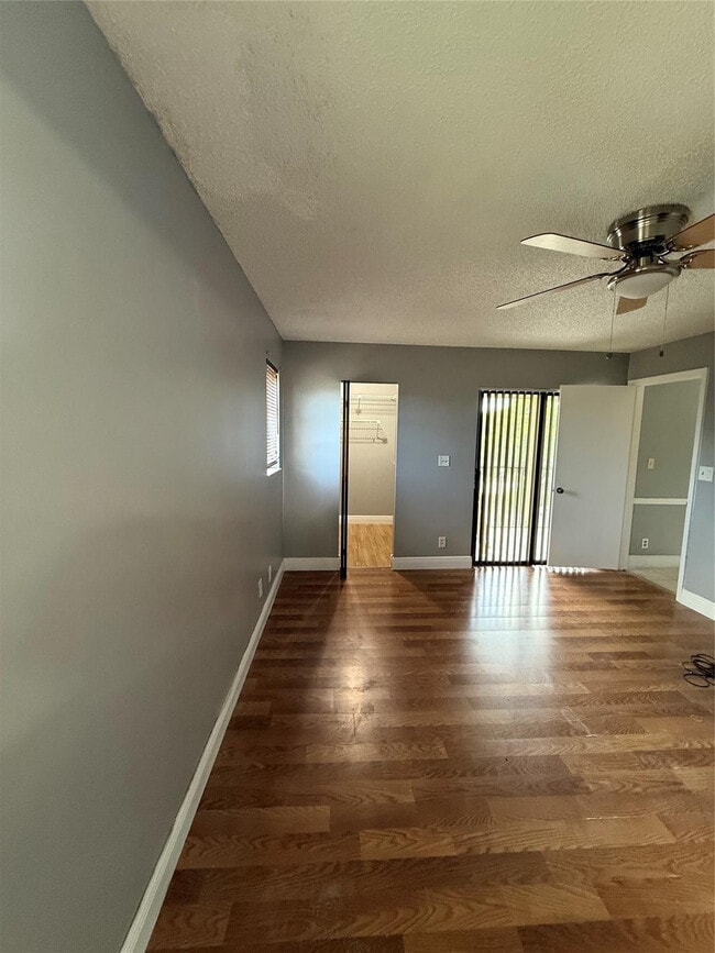 Photo - 2033 Coral Ridge Dr Unit 2033