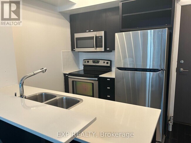 Photo - 103 The Queensway Unit 2108
