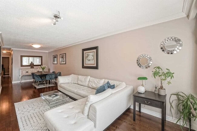 Photo - 353 Montego Rd