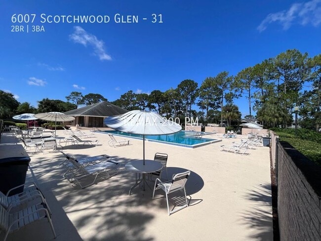 Photo - 6007 Scotchwood Glen