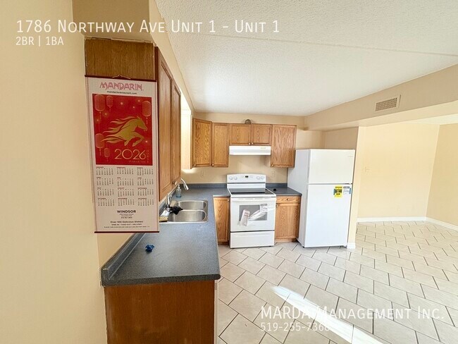 Photo - SPACIOUS 2 BED/1 BATH MODERN LOWER LEVEL SUITE! +HYDRO, GAS & WATER! Unit 1