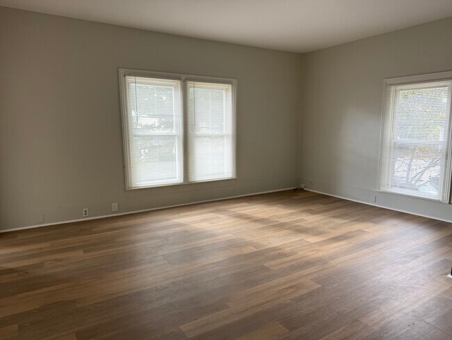 Photo - 522 Fleming St