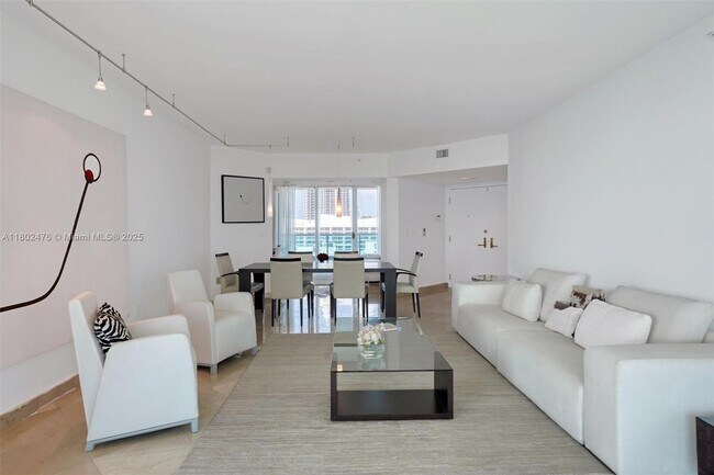 Photo - 5025 Collins Ave Unit 2107