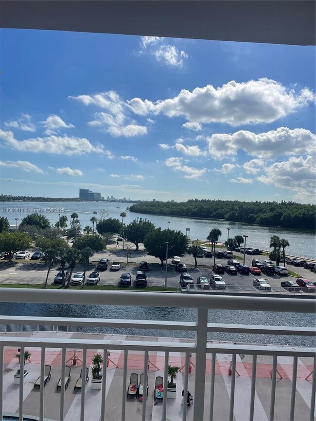 Photo - 400 Kings Point Dr Unit 507