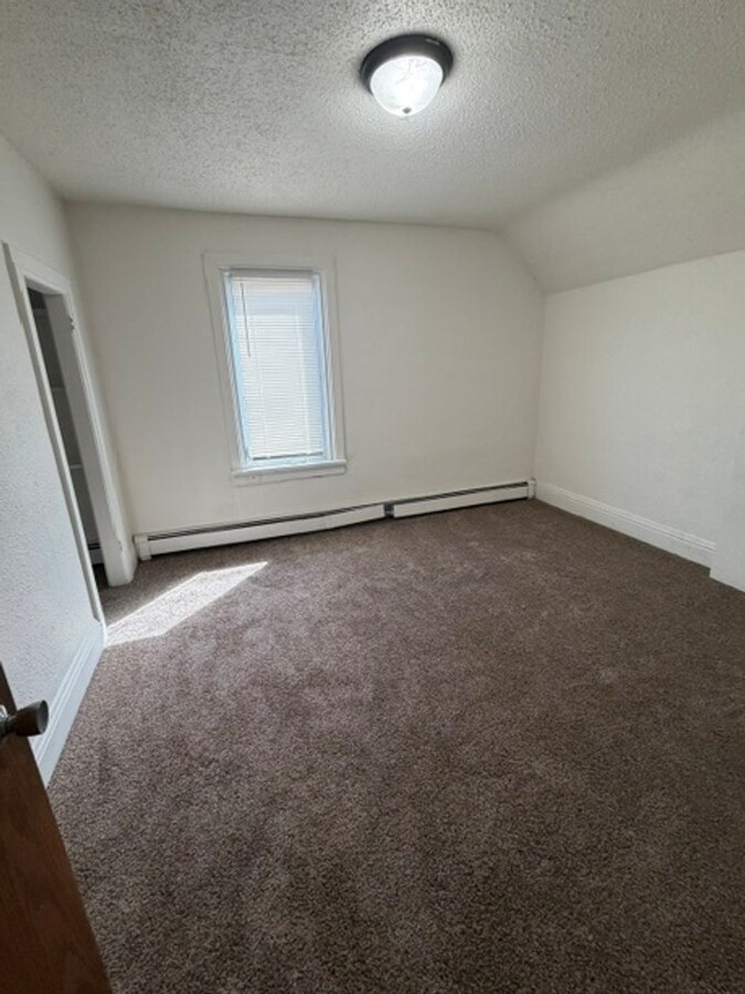 Photo - 315 6th Ave S Unit 315-upper - 1