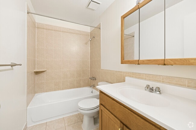 2BR, 1BA w/ Balcony - 1,230SF - Bathroom