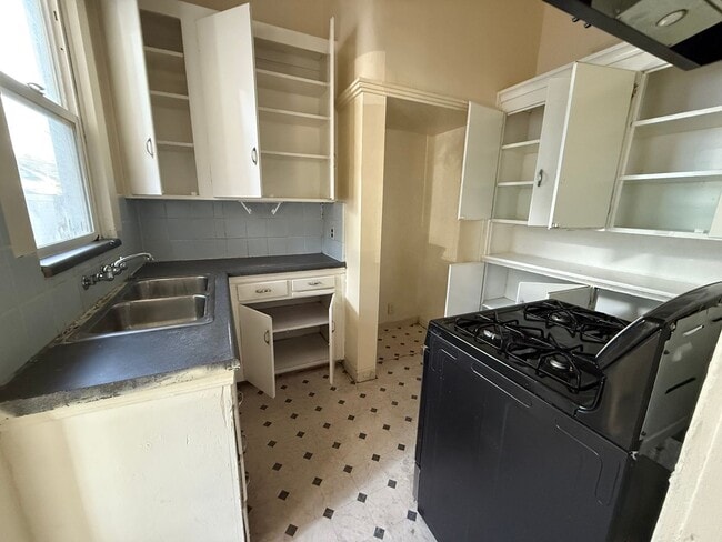 Photo - 1123 N Commerce St Unidad 1123 N Commerce