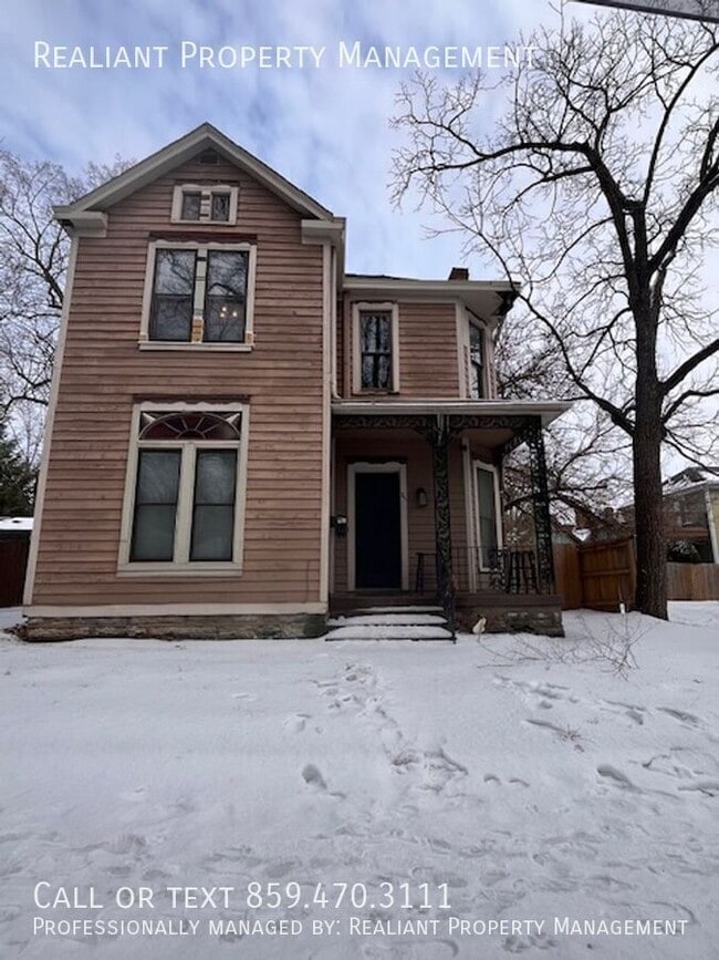 Building Photo - 711 W Maxwell St Unit 2