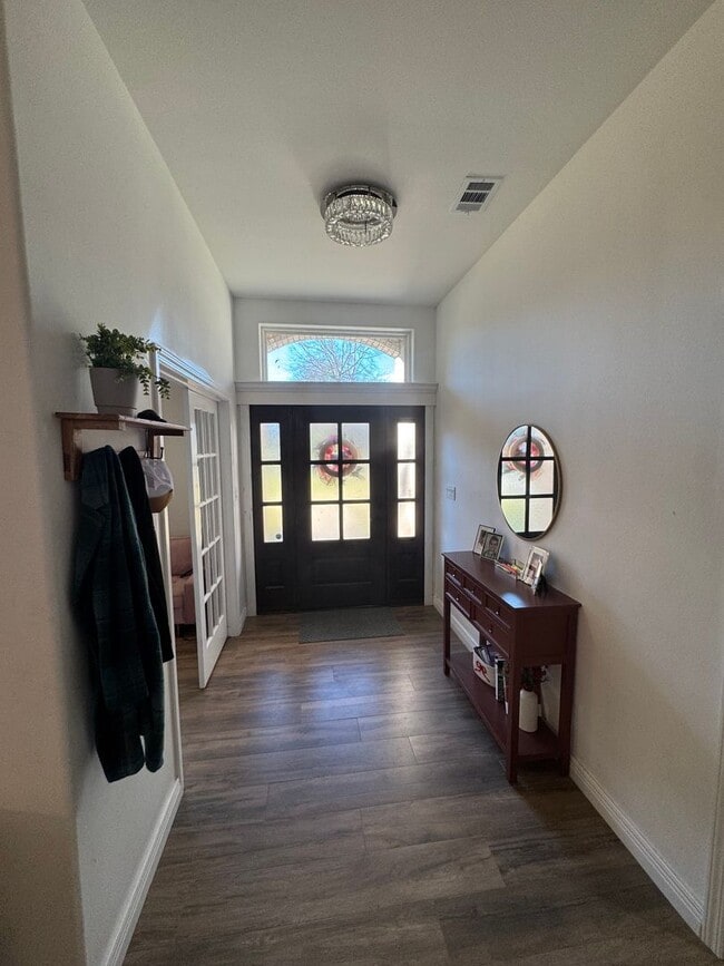 Photo - 421 Mt Pleasant St