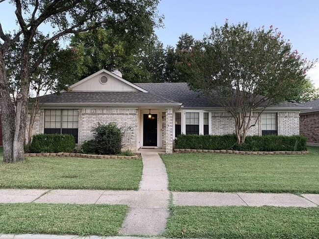 Building Photo - Beautifully Updated Home in Prime Coppell Location - Zoned to Top-Rated Schools!