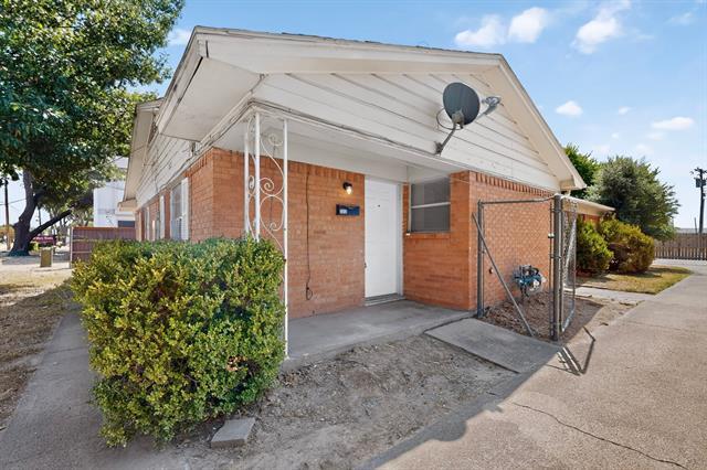 222 W Union Bower Rd