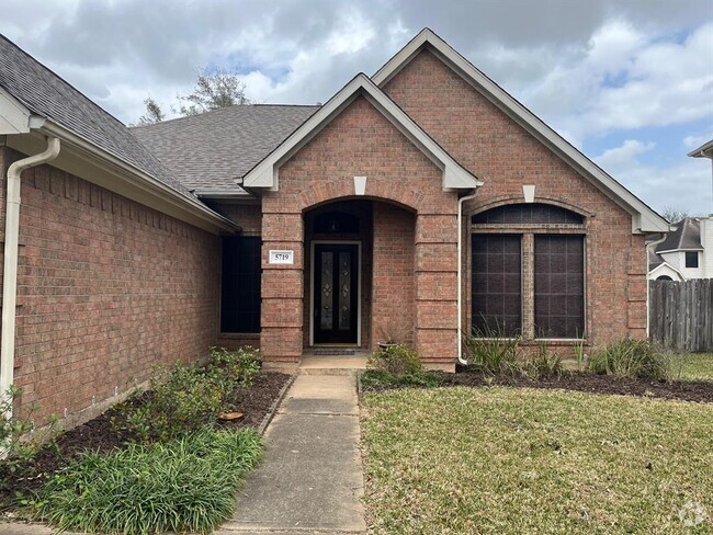 Building Photo - 5719 Ames Crossing Rental