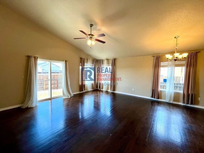 Photo - 6630 Alliance Loop