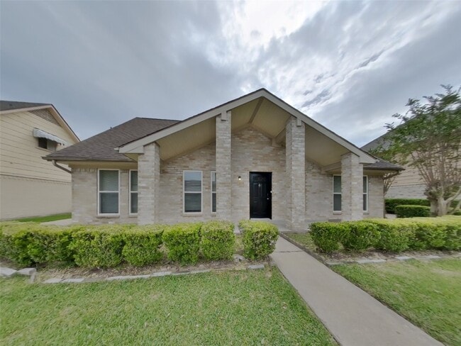 Building Photo - 12027 Arrowhead Glen Dr