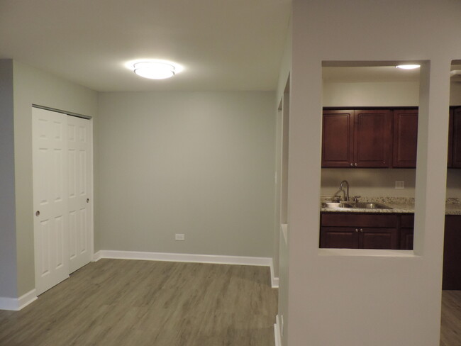 Photo - 16W535 79th St Condo Unit 2B-105