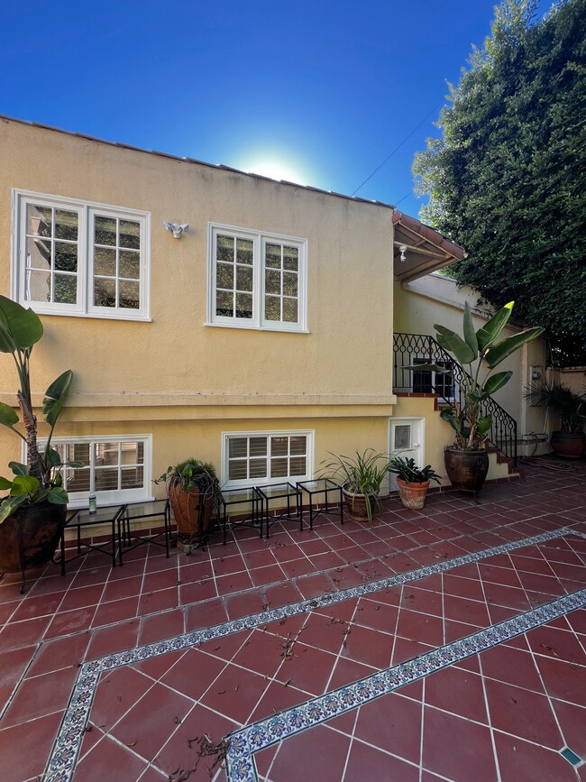 Photo - 439 S Beverwil Dr Unit Guest House