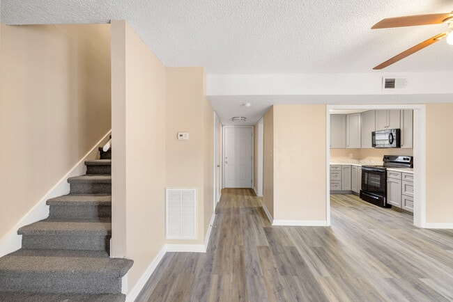 Photo - Cooper's Landing Apartments