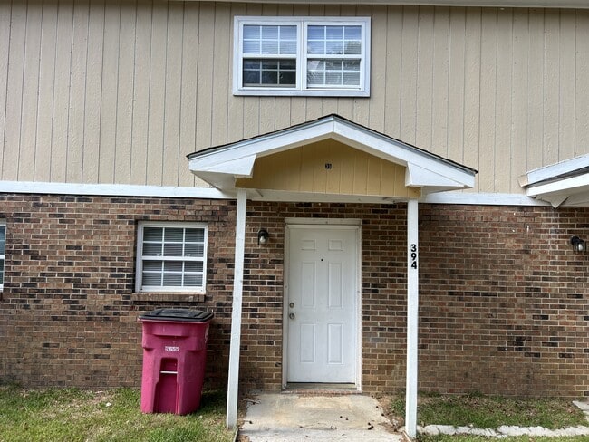 390 Cowan St Unit 394