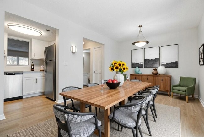 Lochwood Aparatments