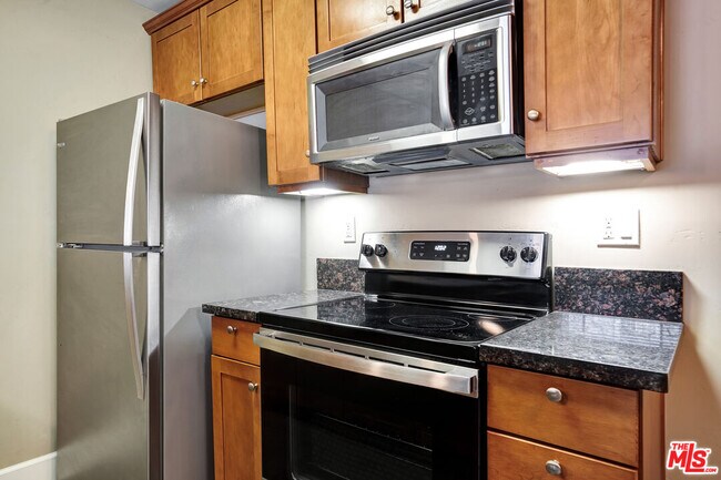 Photo - 10982 Roebling Ave Unit 313