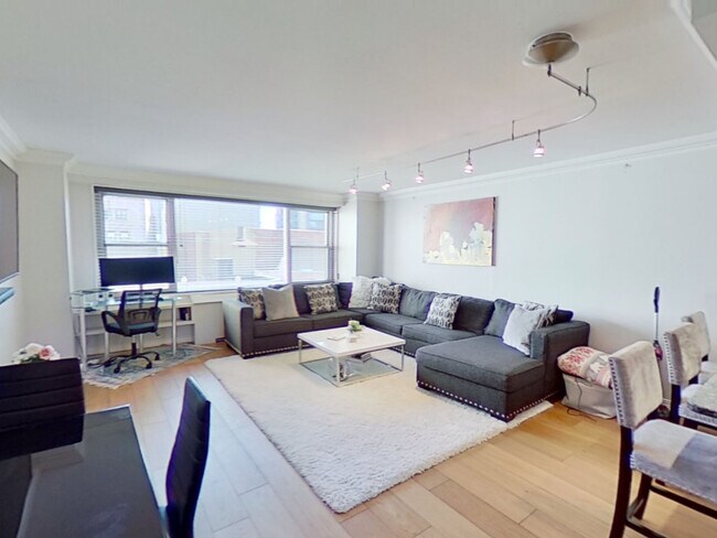 Photo - 151 Tremont St Apartments Unit 10R