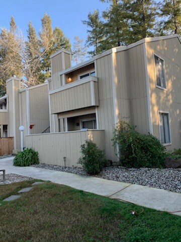 Photo - Hurley South Apartments