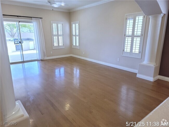Building Photo - 8031 Lottie Ave Rental