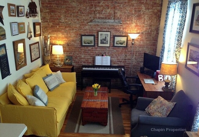 Photo - 227 Washington St