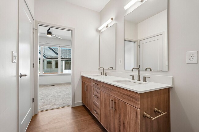 Whitman Villas